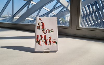 À vos pieds