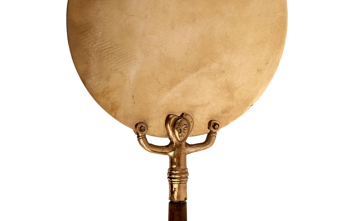 Miroir de la « Dame de Reinheim »