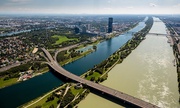 Aménagements du Danube Photographie de Hans Blossey, 20XX Autriche, Vienne, fleuve Danube